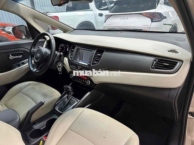 Kia Rondo 2019 số tự động - 24000 km