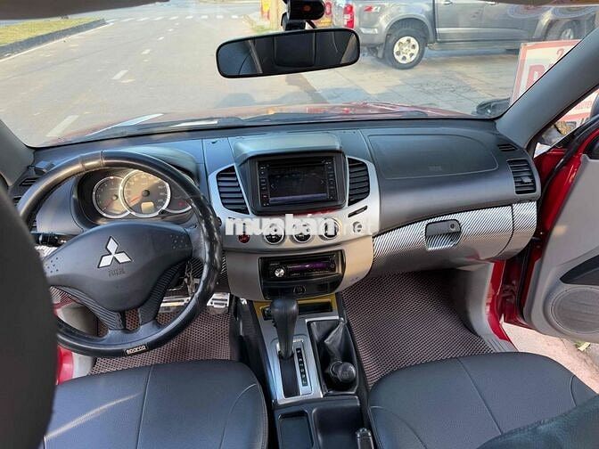 Mitsubishi Triton 2011 GL 2.4 AT 4x4 - 150000 km
