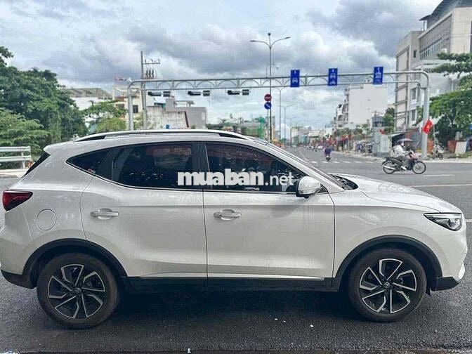 MG MGZS 2023 Luxury 1.5 AT 2WD - 20000 km