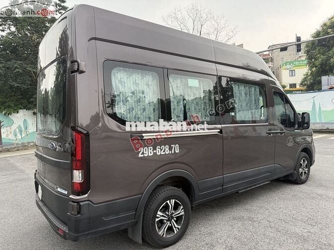 Ford Transit Premium 2024
