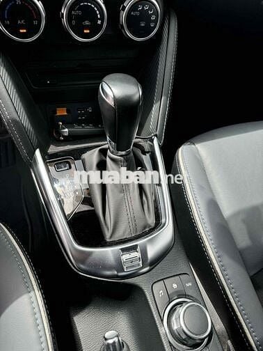 Mazda 2 2021 bản đủ -17800km