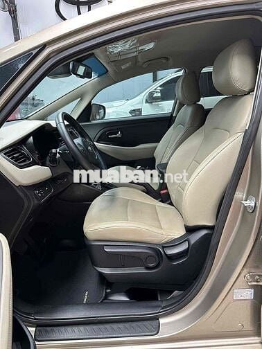 Kia Rondo 2019 số tự động - 24000 km