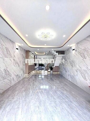🏡 CĂN NHÀ ĐẲNG CẤP-NGUYỄN THỊ SÓC,BÀ ĐIỂM DT:5x17m,sàn 250m² –SD 300m²
