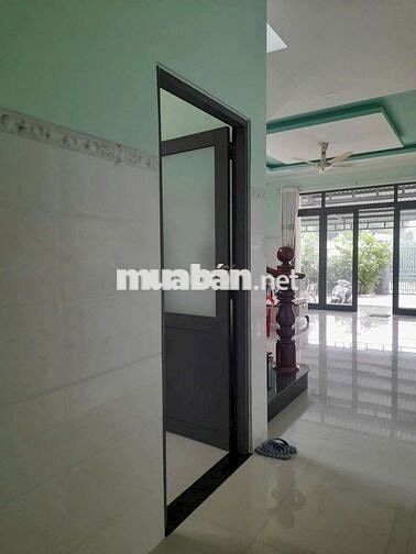 BÁN NHÀ AN THẠNH ĐƯỜNG NHỰA ,SÁT BÊN CHỢ BÚNG