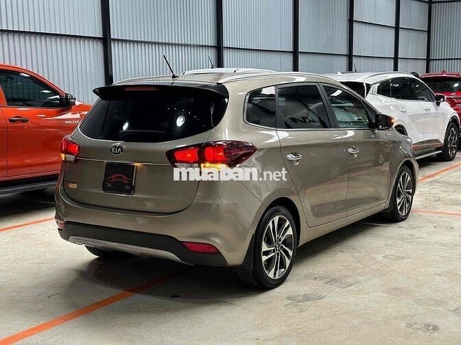 Kia Rondo 2019 số tự động - 24000 km