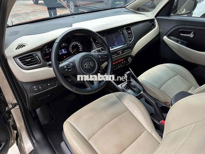 Kia Rondo 2019 số tự động - 24000 km