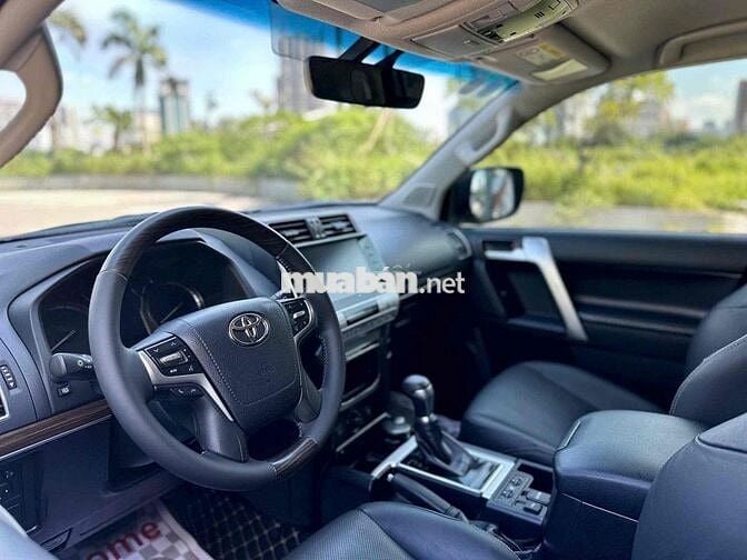 Prado VX sx 2020 màu đen siêu đẹp
