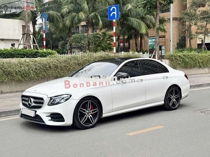Mercedes E300 model 2017