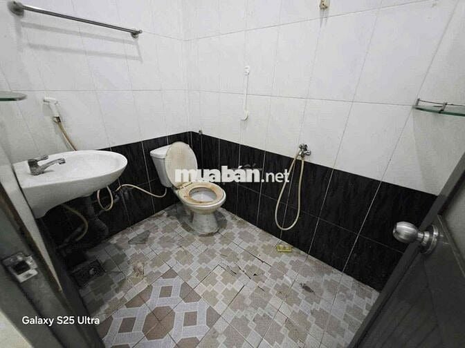 Nhà 4x10m 2Lầu (2PN 2WC) Hẻm 5m Thông. Lê Văn Quới. BHHA. Bình Tân