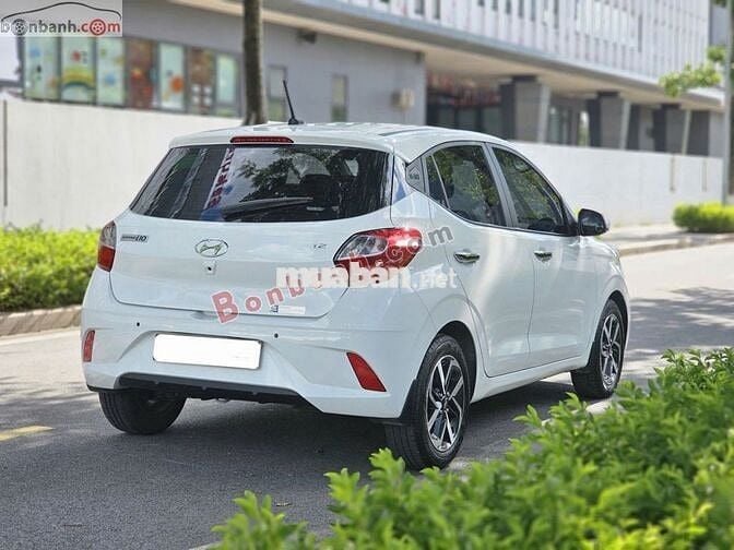 Hyundai i10 1.2 AT 2023