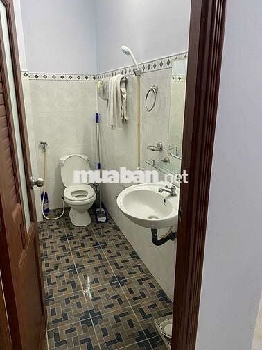 CHO THUÊ PHÒNG TRỌ TRONG NHÀ NGUYÊN CĂN Ở QUẬN BÌNH TÂN, TP HCM