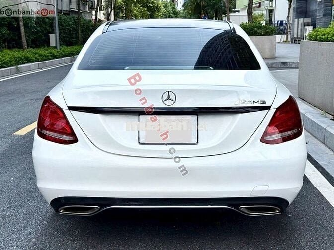 Mercedes C200 trắng nội thất đen Sản xuất 2016