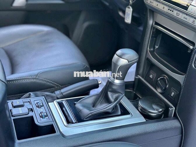 Prado VX sx 2020 màu đen siêu đẹp
