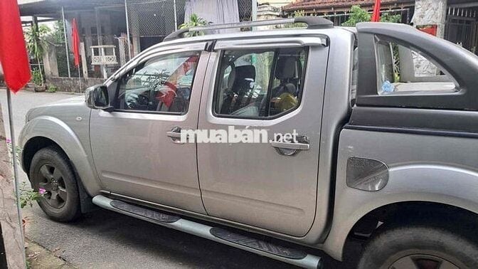 Nissan Navara 2011 2.5 MT