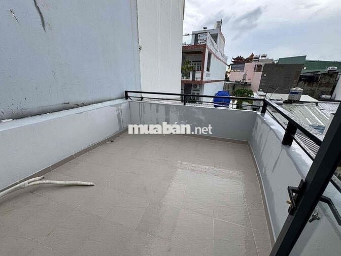 BÁN NHÀ MT 6PN DT KHỦNG 3.6M x 22M BTCT 7.98 TỶ