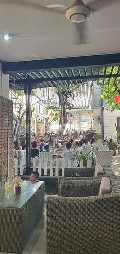 Sang nhượng mặt bằng 1000m2 mặt tiền Phan Văn Hớn - Quận 12