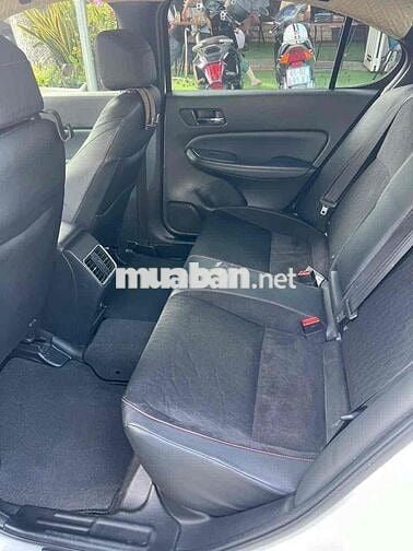 Honda City 2023 RS - 98000 km