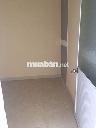 cho thuê nhà 1 lầu  đúc B05 khu B GSR