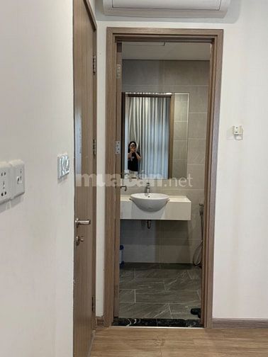 Cho thuê căn hộ 2 phòng ngủ cộng + 2 toilét 