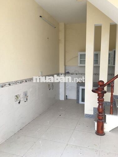 cho thuê nhà 1 lầu  đúc B05 khu B GSR