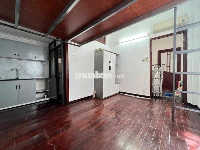 Cho Thuê Căn Hộ Gác Full Nội Thất 3ng3xe Ngay Đại Học Kinh Tế UEH