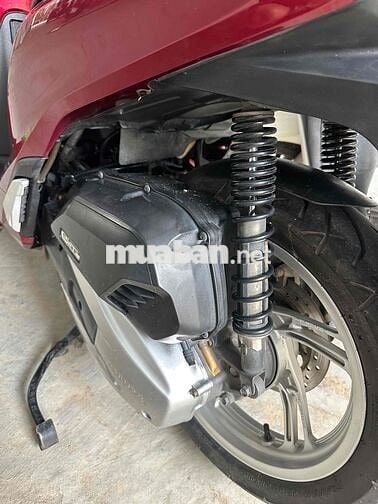 cần bán gấp xe sh 125i xe còn rất mới