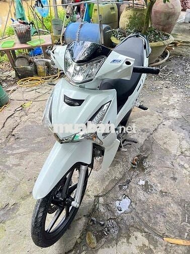 future 125  trắng đời cao