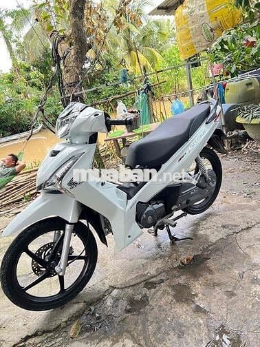 future 125  trắng đời cao