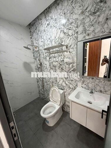 Bán nhà 2 Mặt hẽm 4 m ! Đội Cung ! P11 Q11