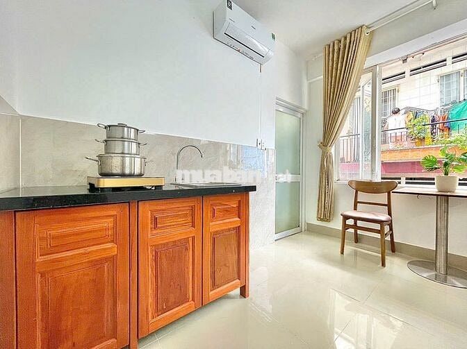PHÒNG CỬA SỔ LỚN GẦN CO.OP MART NGUYỄN KIỆM - CV GIA ĐỊNH