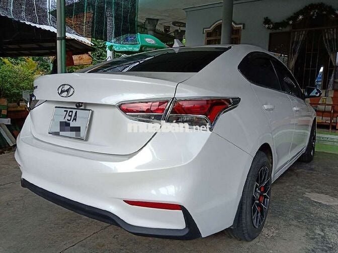 Hyundai Accent 2019 1.4 MT