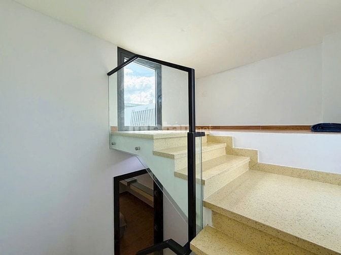 Nhà mới sơn sửa, đường Phạm Viết Chánh Giá 5tỷ790 48m2 Không vướng PL.
