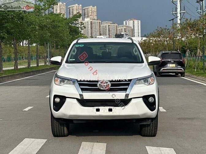 Fortuner 2019 số sàn 1 cầu.