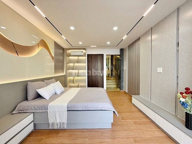 Nhà mới sơn sửa, đường Phạm Viết Chánh Giá 5tỷ790 48m2 Không vướng PL.