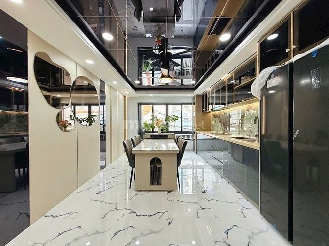 Nhà mới sơn sửa, đường Phạm Viết Chánh Giá 5tỷ790 48m2 Không vướng PL.
