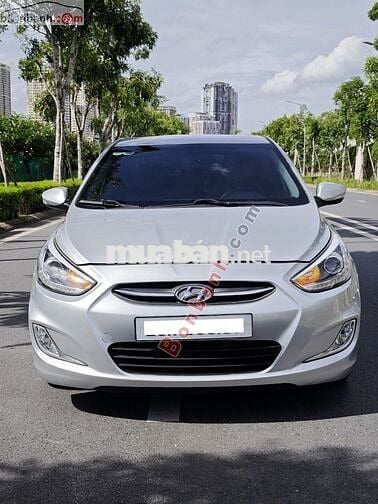 HYUNDAI Accent Blue nhập Hàn