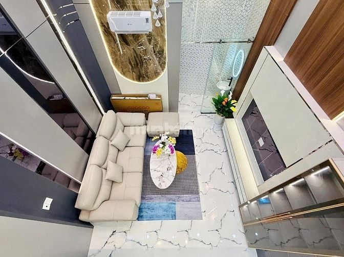 Nhà mới sơn sửa, đường Phạm Viết Chánh Giá 5tỷ790 48m2 Không vướng PL.