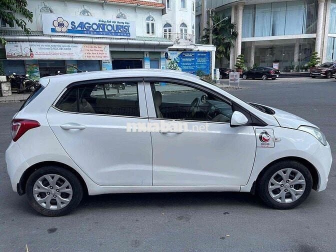 Hyundai Grand i10 2019 1.2 BASE - 100000 km