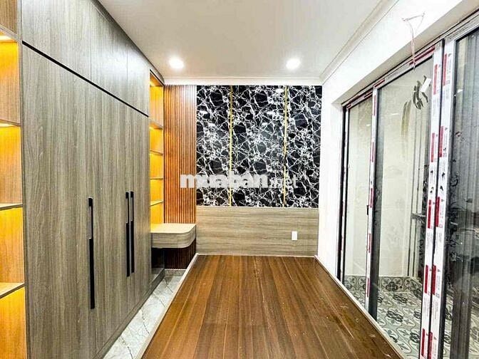 🔥🔥🔥 NHÀ ĐẸP - 1 LẦU,,, MỚI HOÀN THIỆN - KẾ QUẬN 4 🔥🔥🔥