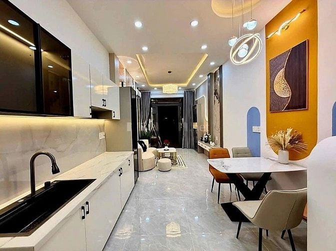 Chỉ dọn vào ở _hẻm1/ Nguyễn Bỉnh Khiêm_GV_56m_SHR_lhZalo/gọi ngay 0398.55.8888 sang