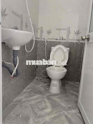 Nhà 2 tầng đường số 13A- gần công viên Cầu Trắng