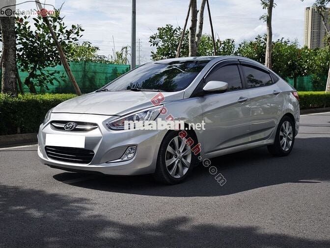 HYUNDAI Accent Blue nhập Hàn