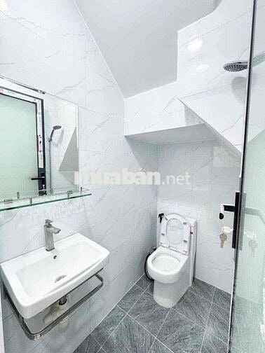 🔥🔥🔥 NHÀ ĐẸP - 1 LẦU,,, MỚI HOÀN THIỆN - KẾ QUẬN 4 🔥🔥🔥