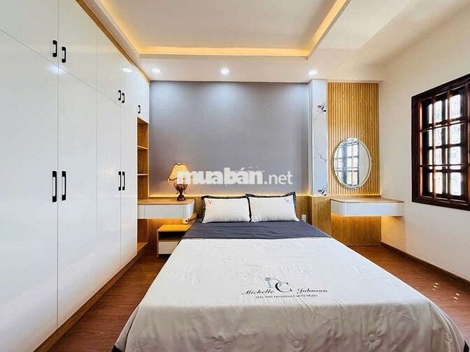 NHÀ HIẾM - NHÀ MỚI 4PN - 5WC ĐƯỜNG XE TẢI. Siêu Phẫm Bình Tân 🌹
