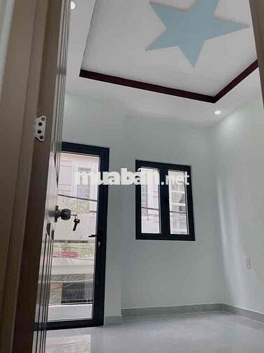 Nhà 2 tầng đường số 13A- gần công viên Cầu Trắng