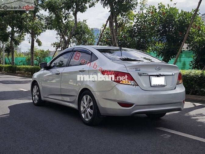 HYUNDAI Accent Blue nhập Hàn