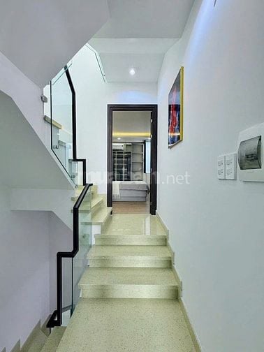 Nhà mới sơn sửa, đường Phạm Viết Chánh Giá 5tỷ790 48m2 Không vướng PL.