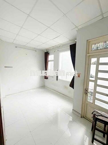 NHÀ 2 TẦNG ĐÚC (3PN) - TRỊNH ĐÌNH TRỌNG - ÂU CƠ