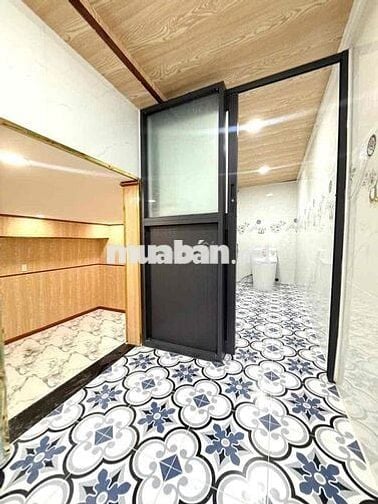 Mình chính chủ,bán nhà đẹp xây 3 tầng kiên cố.Hẻm 5m,kdc hiện hữu Q.7
