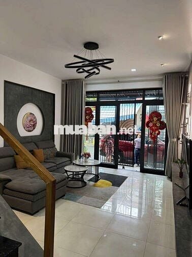 Bán nhà 3 tầng mới cứng mặt tiền đường phần lăng (thanh khê) giá 5ty95